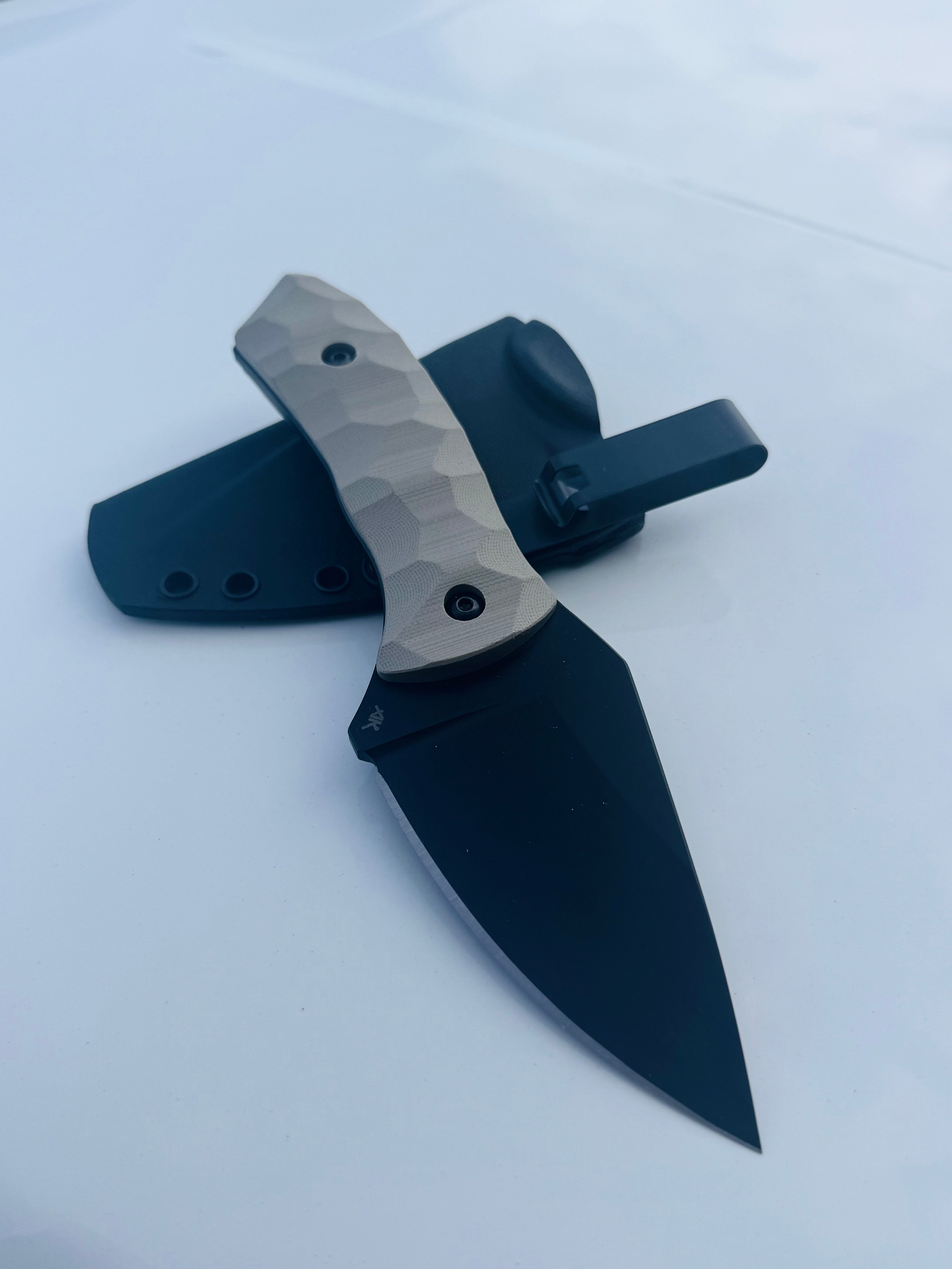 HK 1 - Full Size Field Utility Blade